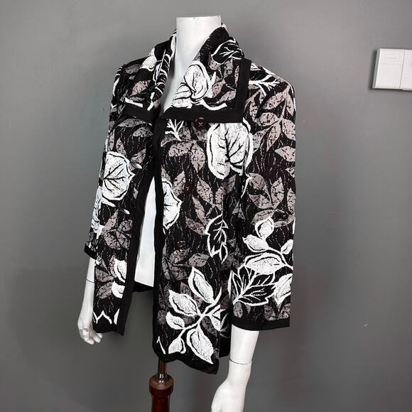 St. John sweater cardigan‎ size 12 floral buttons wool brown roll tab collar - Picture 8 of 15